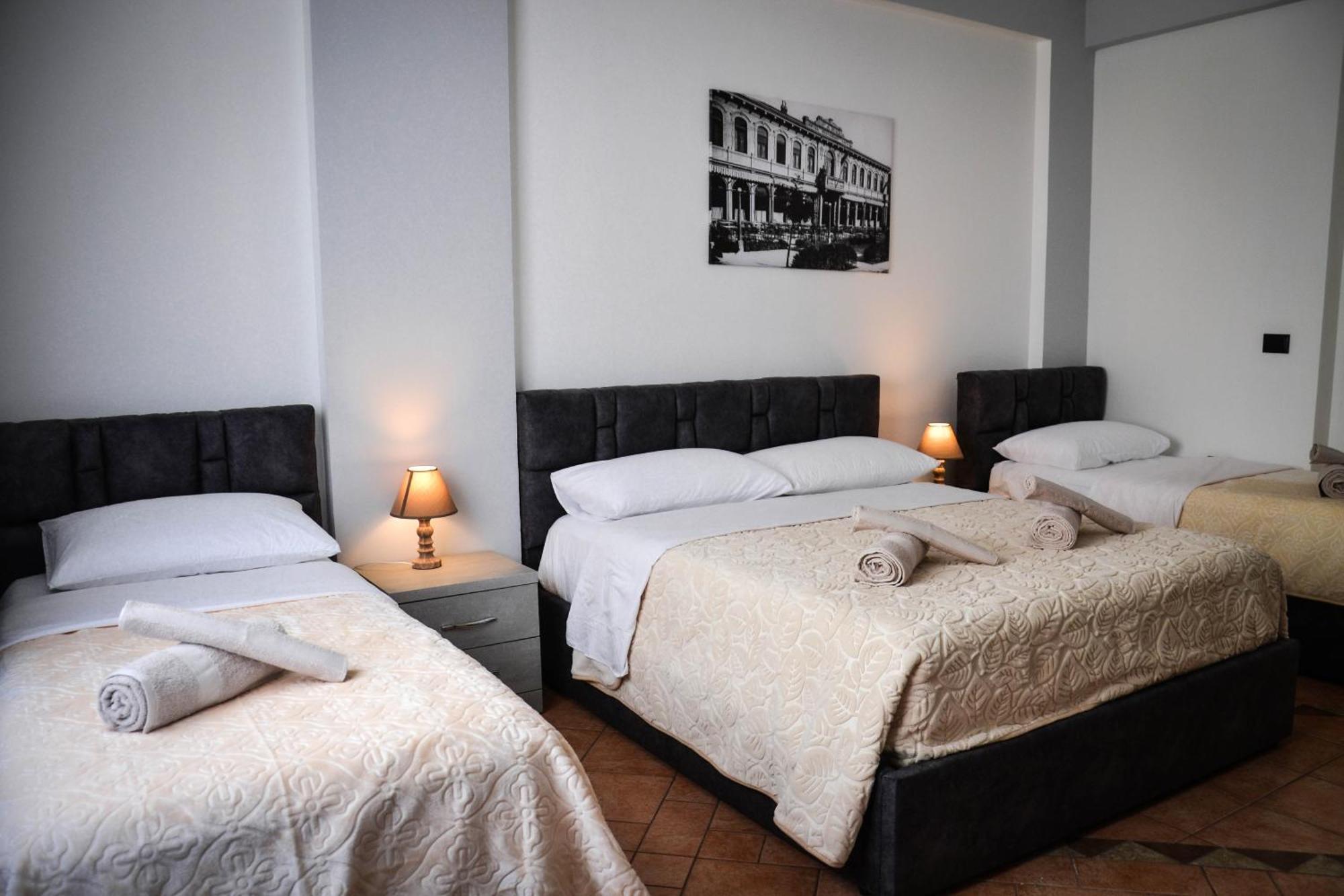 Horizont Apart-Hotel Shkoder Exterior photo